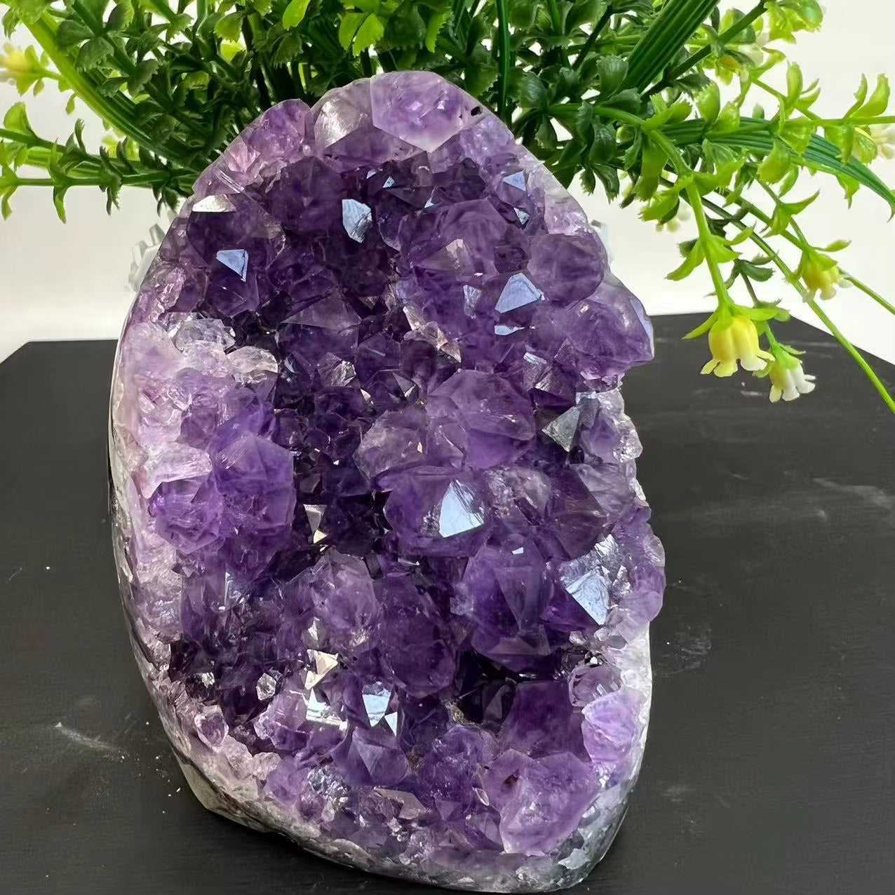 Natural Raw Amethyst Geode Purple Crystal Quartz Cluster Dream Energy Healing Wholesale Home Decoration